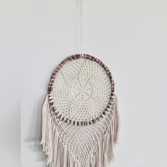 Mandala Crochet Decoration - Picture 4 of 7